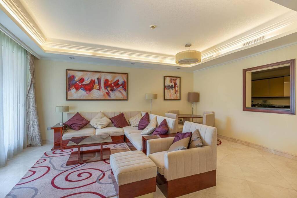 Luxury 1 Bedroom With A Private Beach Taj Granduer Residence At Palm Dubai Exterior foto