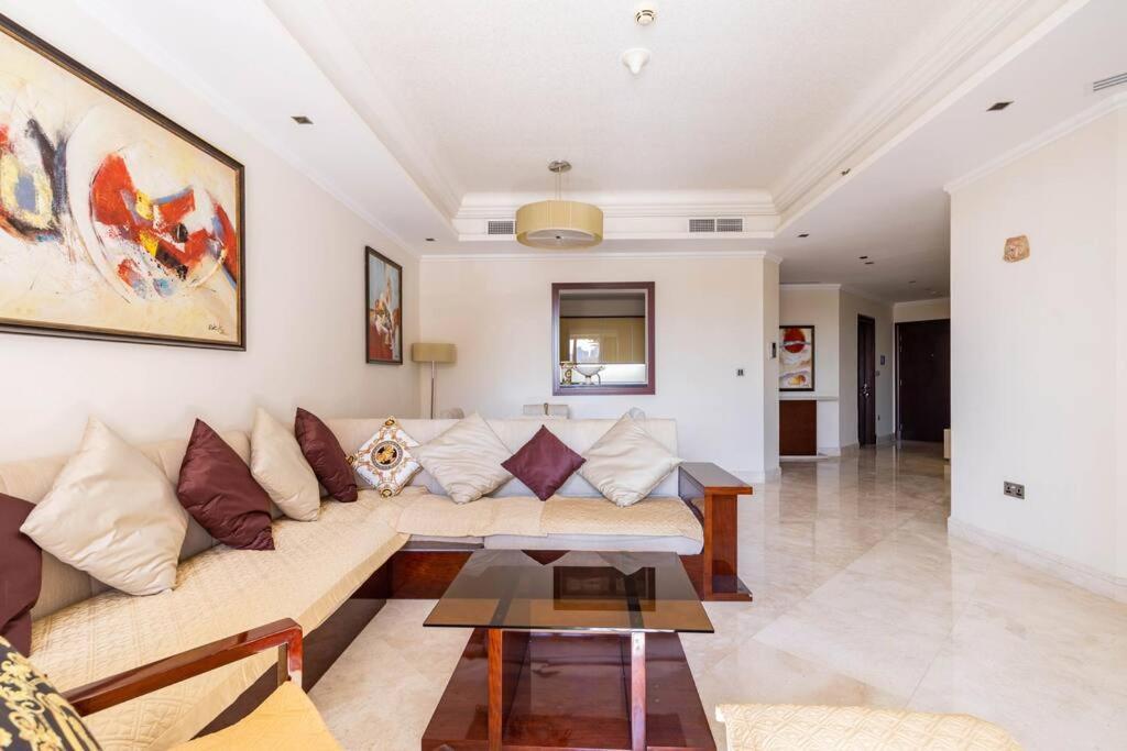 Luxury 1 Bedroom With A Private Beach Taj Granduer Residence At Palm Dubai Exterior foto
